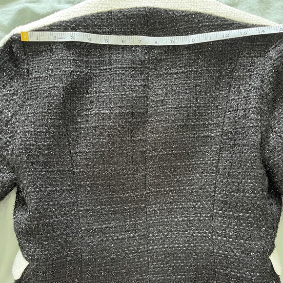 Black Blazer - Picture 6 of 7